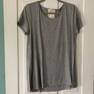 —Large Gray top with Cream Design